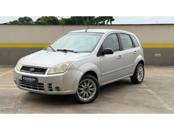FORD FIESTA 1.6 MPI CLASS HATCH 8V FLEX 4P MANUAL FORD FIESTA 1.6 MPI CLASS HATCH 8V FLEX 4P MANUAL